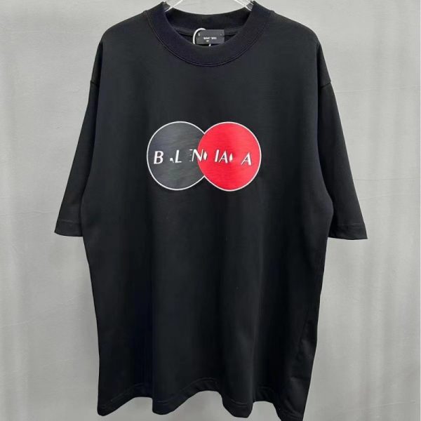 B*lenciaga T-Shirt