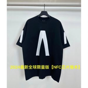 B*lenciaga T-Shirt