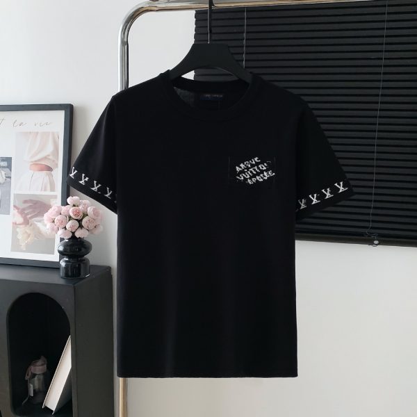 L*V T-Shirt
